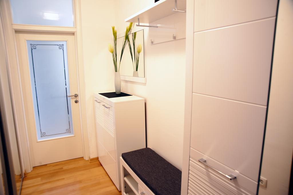 Apartment Vedran 珀德垂那 外观 照片