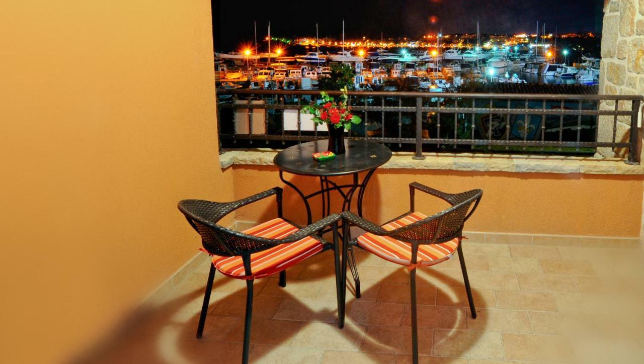 Apartment Vedran 珀德垂那 外观 照片